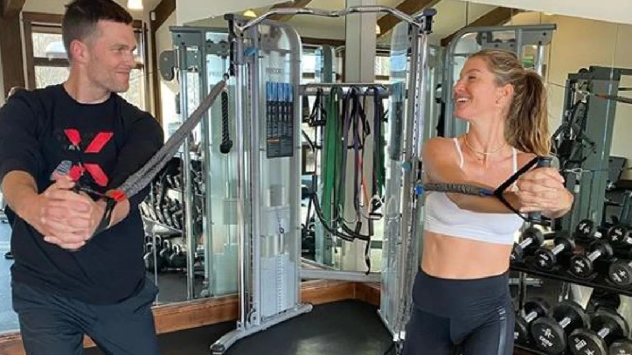Gisele Bündchen and Tom Brady workout